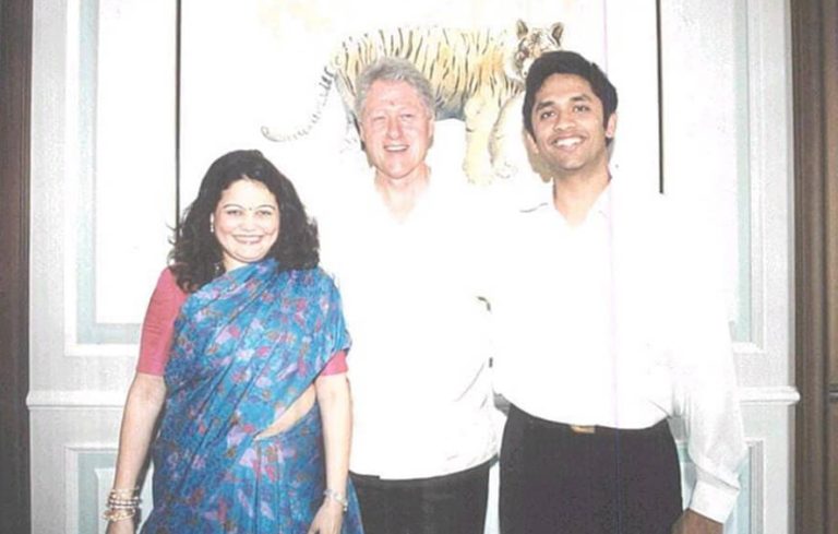 Dr.Rajul Vasa - with Bill Clinton